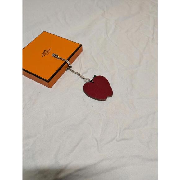 Hermes Apple and Leaf charm EUC No Box - Picture 2 of 7